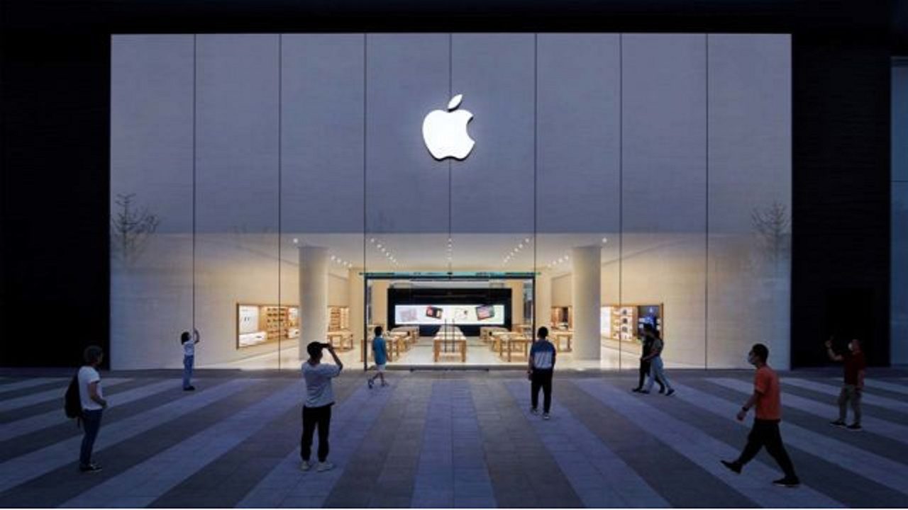 Apple venderá repuestos para que sus clientes reparen sus aparatos
