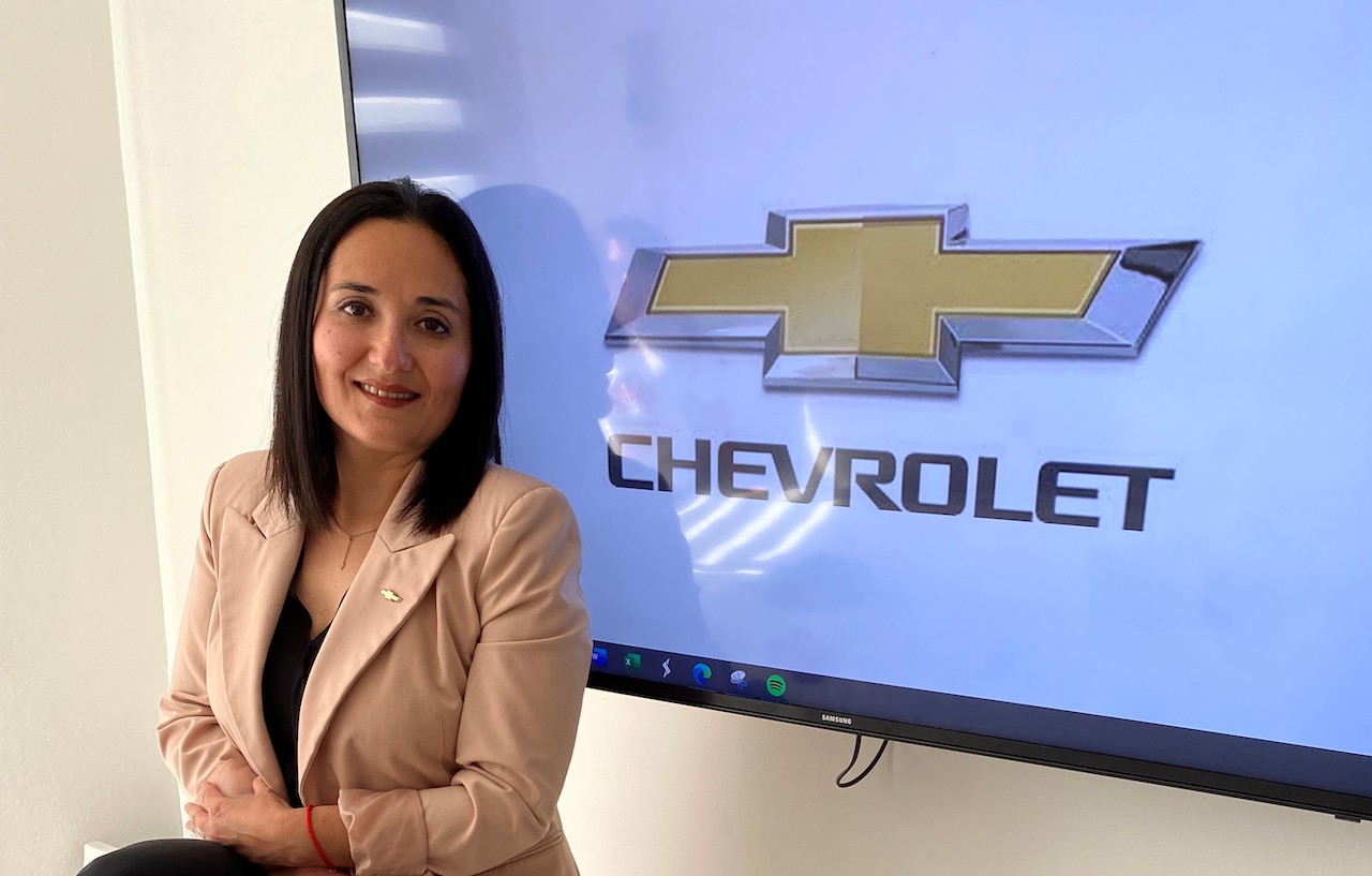 General Motors nombra por primera vez a una mujer en la gerencia de ventas