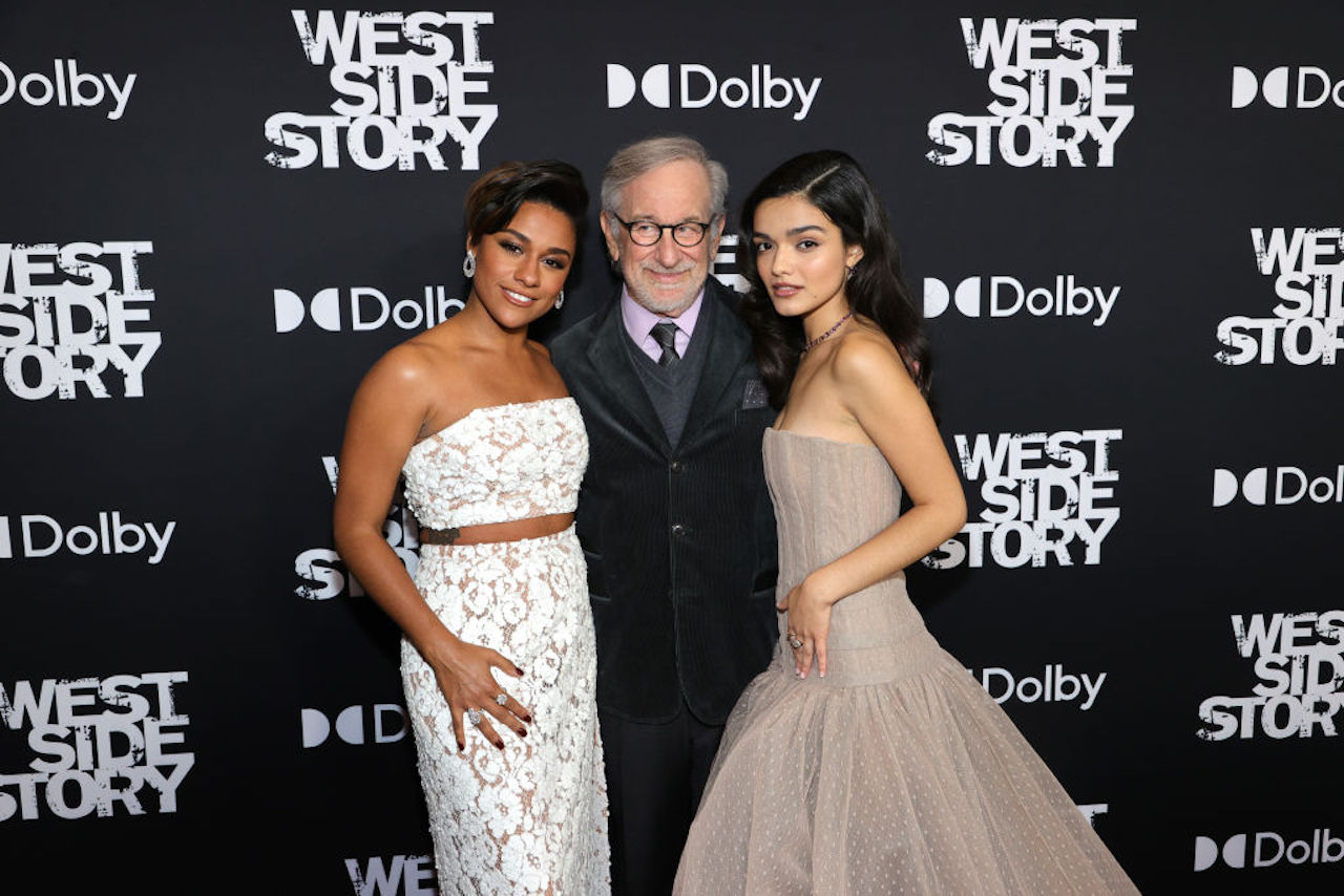 Spielberg abre camino a artistas latinos con "West Side Story"