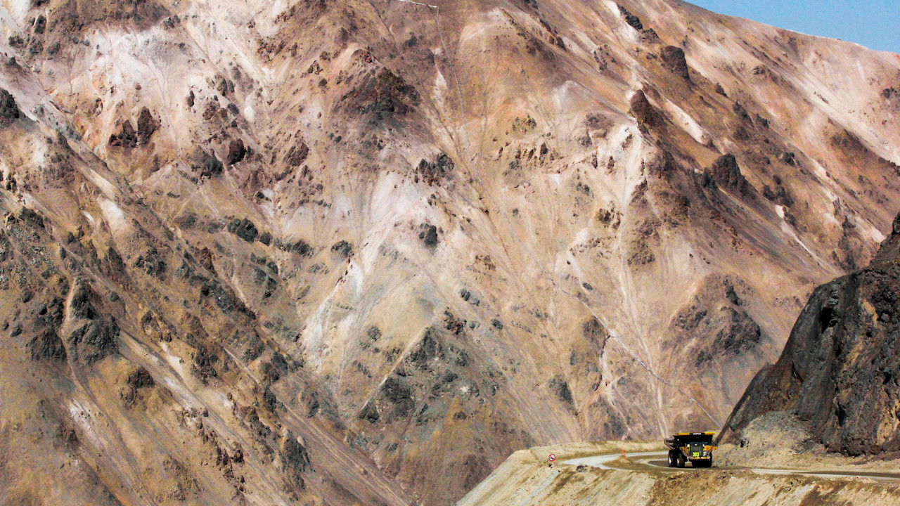 Reformas ambientales de Boric pondrán el foco a las mineras en Chile