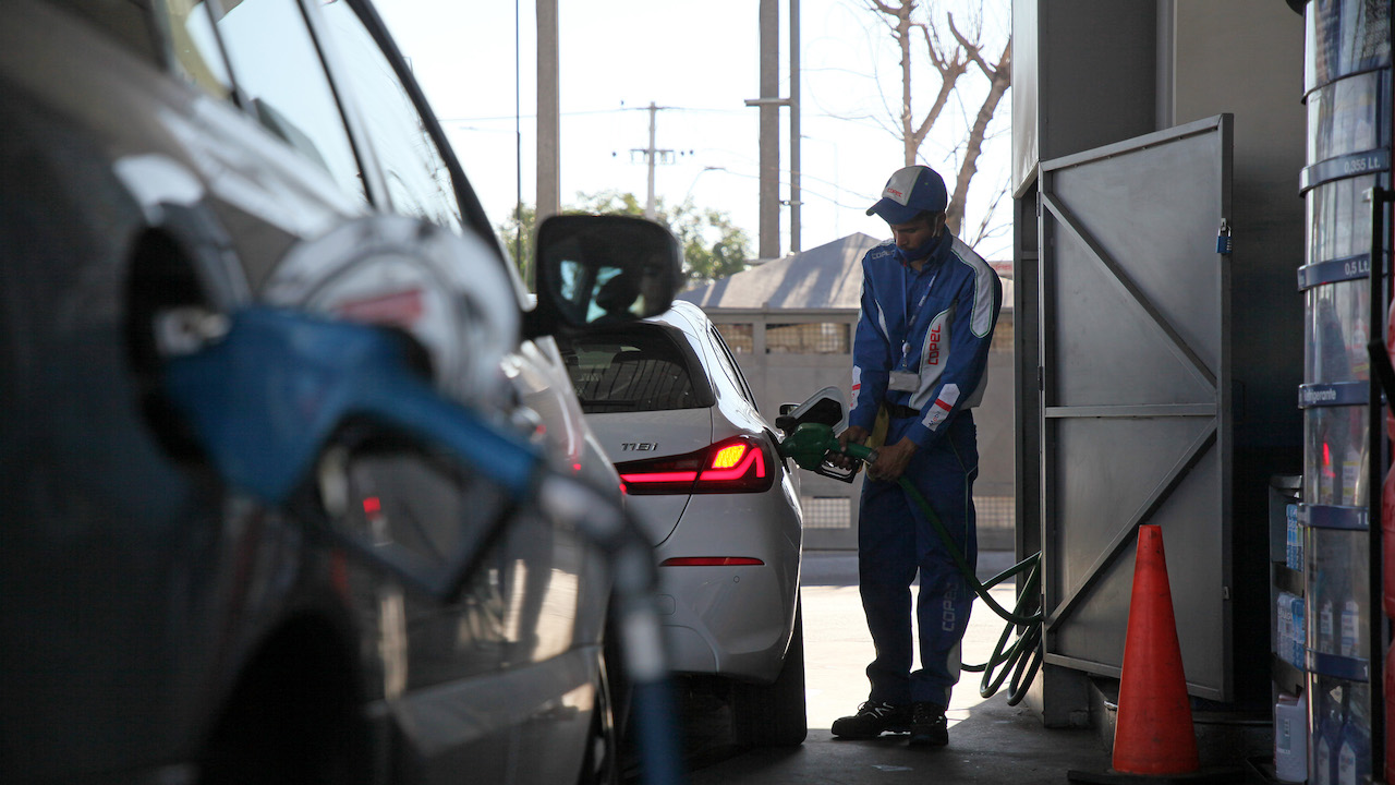 Gobierno propone ley que duplica los recursos del Mepco controlar aumento de los combustibles