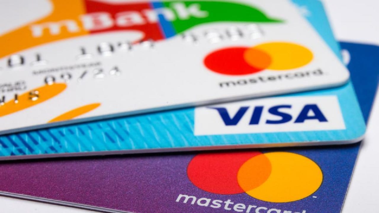 Mastercard se centra en Latinoamérica y Asia tras prohibición en India y salida de Rusia