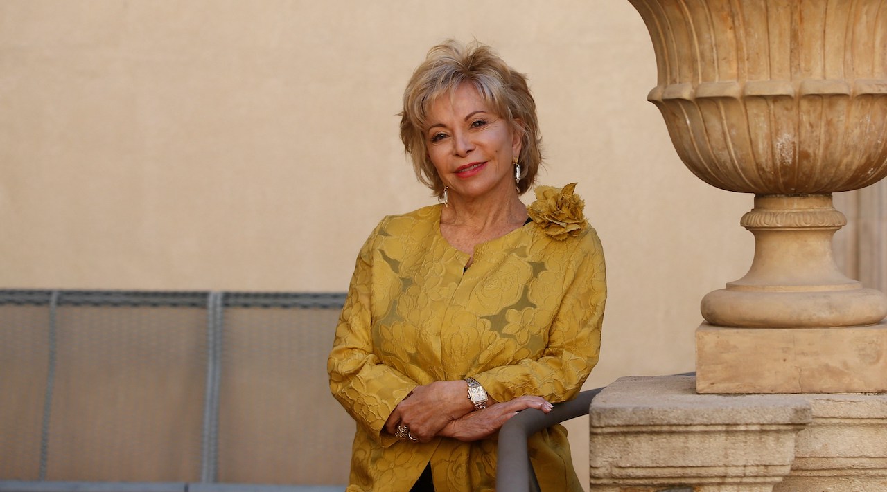 La casa de los espíritus tendrá una edición especial por su 40 aniversario y por los 80 años de Isabel Allende