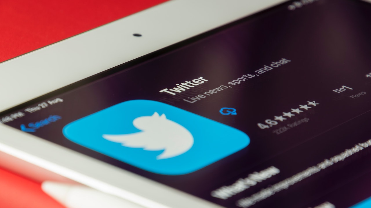 Twitter relanza su sistema de verificación de cuentas este lunes