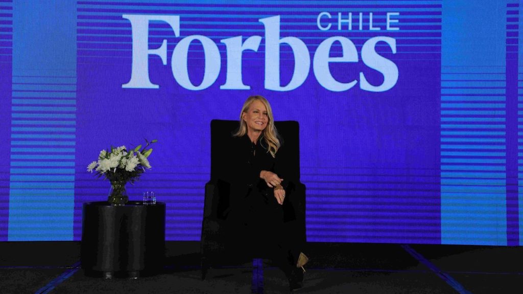 Forbes Moment: Cecilia Bolocco y la filantropía