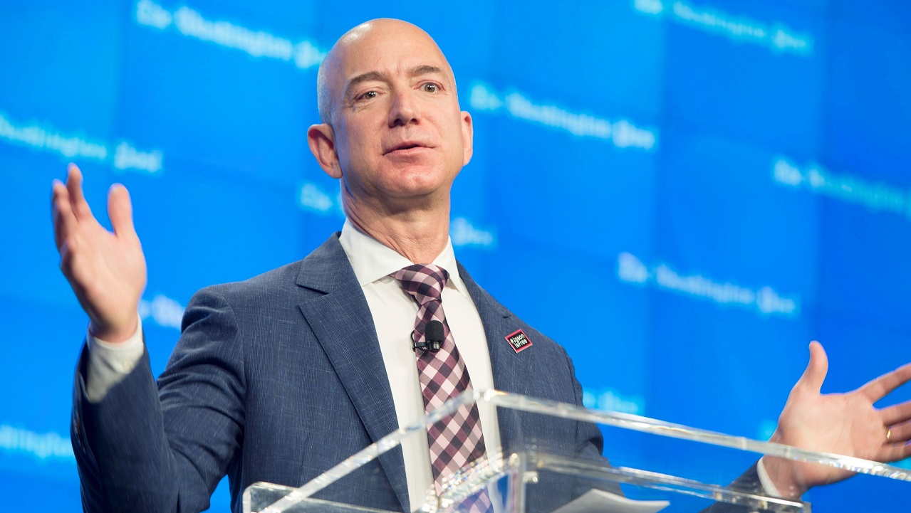 Jeff Bezos regresa al top 3 de los más ricos del mundo al superar a Gautam Adani