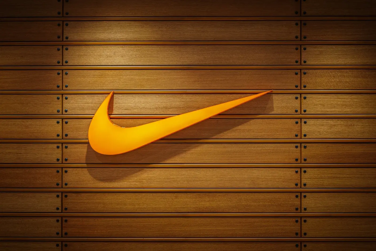 La historia de cómo se fundó Nike con sólo US$ 500 dólares