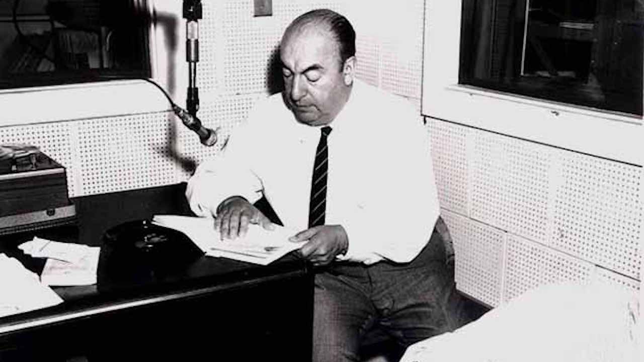 Informe pericial revelará que el poeta Pablo Neruda fue 'envenenado', dice su familia