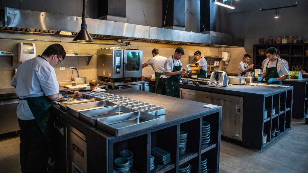 Cocina restaurant Boragó_Chile